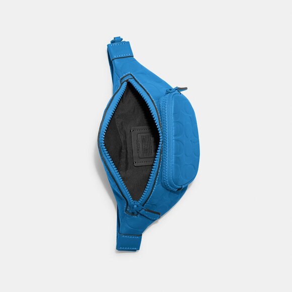 Sprint Belt Bag 24 In Signature Leather - Picture 3 of 4